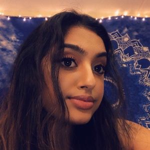 Meet your Posher, Lydia